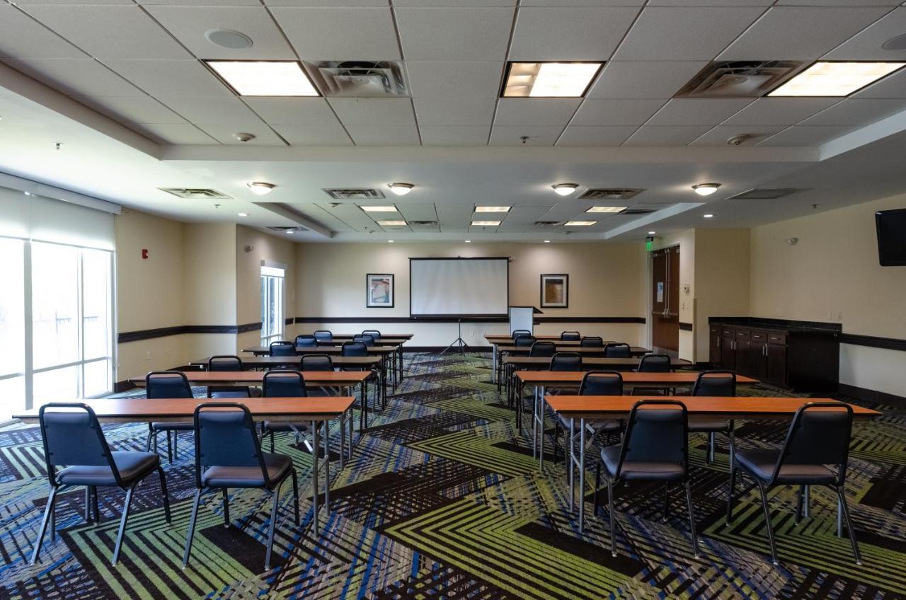 Holiday Inn Express Hotel & Suites Atlanta Airport West - Camp Creek By Ihg Zewnętrze zdjęcie
