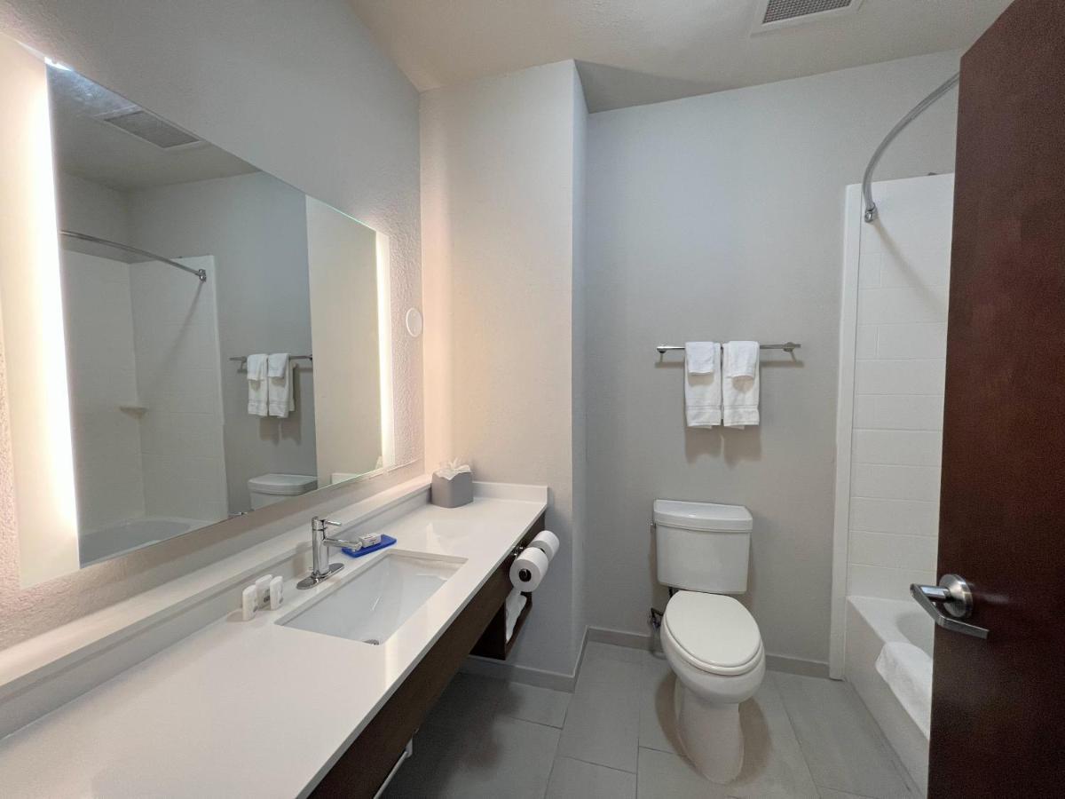 Holiday Inn Express Hotel & Suites Atlanta Airport West - Camp Creek By Ihg Zewnętrze zdjęcie