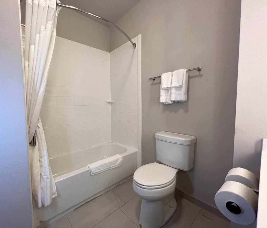 Holiday Inn Express Hotel & Suites Atlanta Airport West - Camp Creek By Ihg Zewnętrze zdjęcie